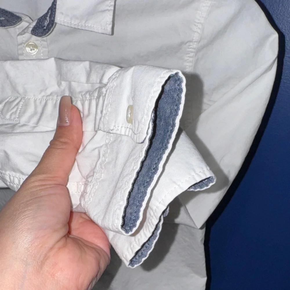 H & M- Classic White Long-Sleeve Button-Down Shirt Size 10 - Picture 12 of 16